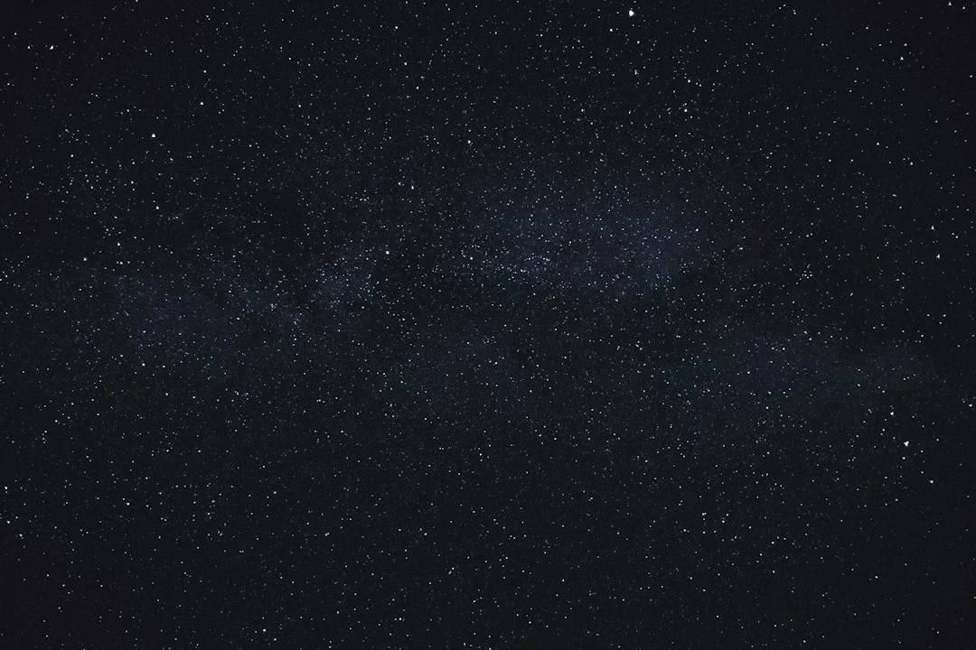 Representação visual de radiante astronômico na constelação de Leão